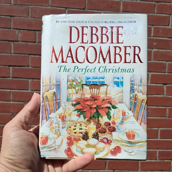 hardback Other - The Perfect Christmas by Debbie Macomber
